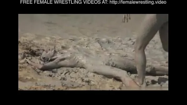 HD Girls wrestling in the mud new Movies