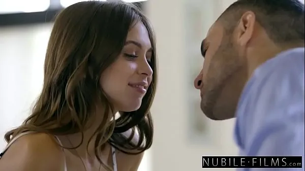 HD NubileFilms - Girlfriend Cheats And Squirts On Cock نئی فلمیں