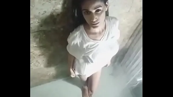 HD Shower Time Poonam WET BOOBS Phim mới