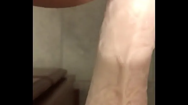 HD Fucking a dildo before my shower películas nuevas