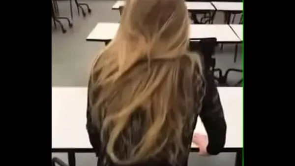 HD Rubia caliente da su coño después de la clase de derecho películas nuevas