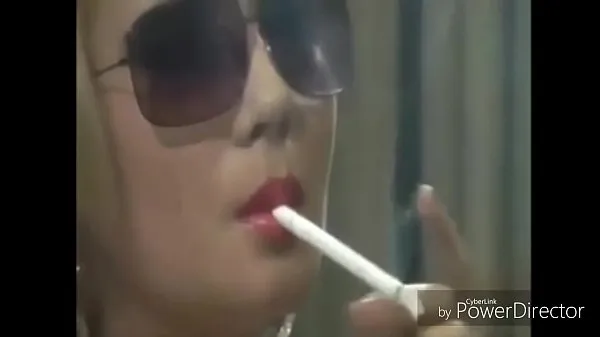 HD Smoking Fetish Dangle Compilation nye filmer