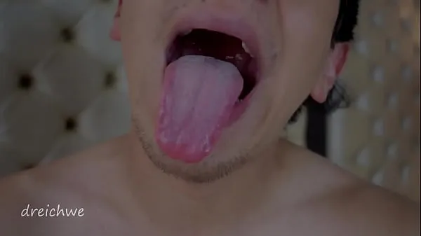 HD Delicious wet and moist tongue أفلام جديدة