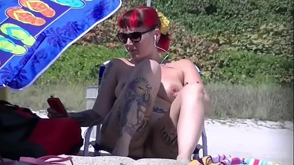 HD EW Morgan LaRue - Dies ist ihr erstes Mal an einem Strand mit optionaler Kleidung und sie hat Voyeure und Nudisten gehänselt, während ihr Ehemann nicht da istneue Filme