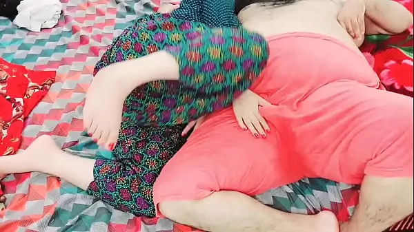 HD Madrastra pakistaní XXX y padrastro sexo real temprano en la mañana en la cama con audio hindi claro películas nuevas