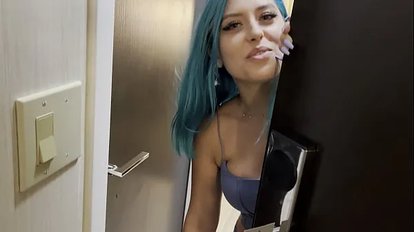 HD Casting Curvy: Blue Hair Thick Porn Star BEGS to Fuck Delivery Guy ภาพยนตร์ใหม่