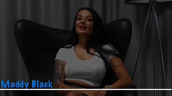 HD Real Life Porno 11: Maddy Black új filmek