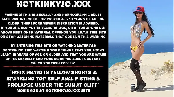 HD Hotkinkyjo in yellow shorts & sparkling top self anal fisting & prolapse under the sun at cliff νέες ταινίες